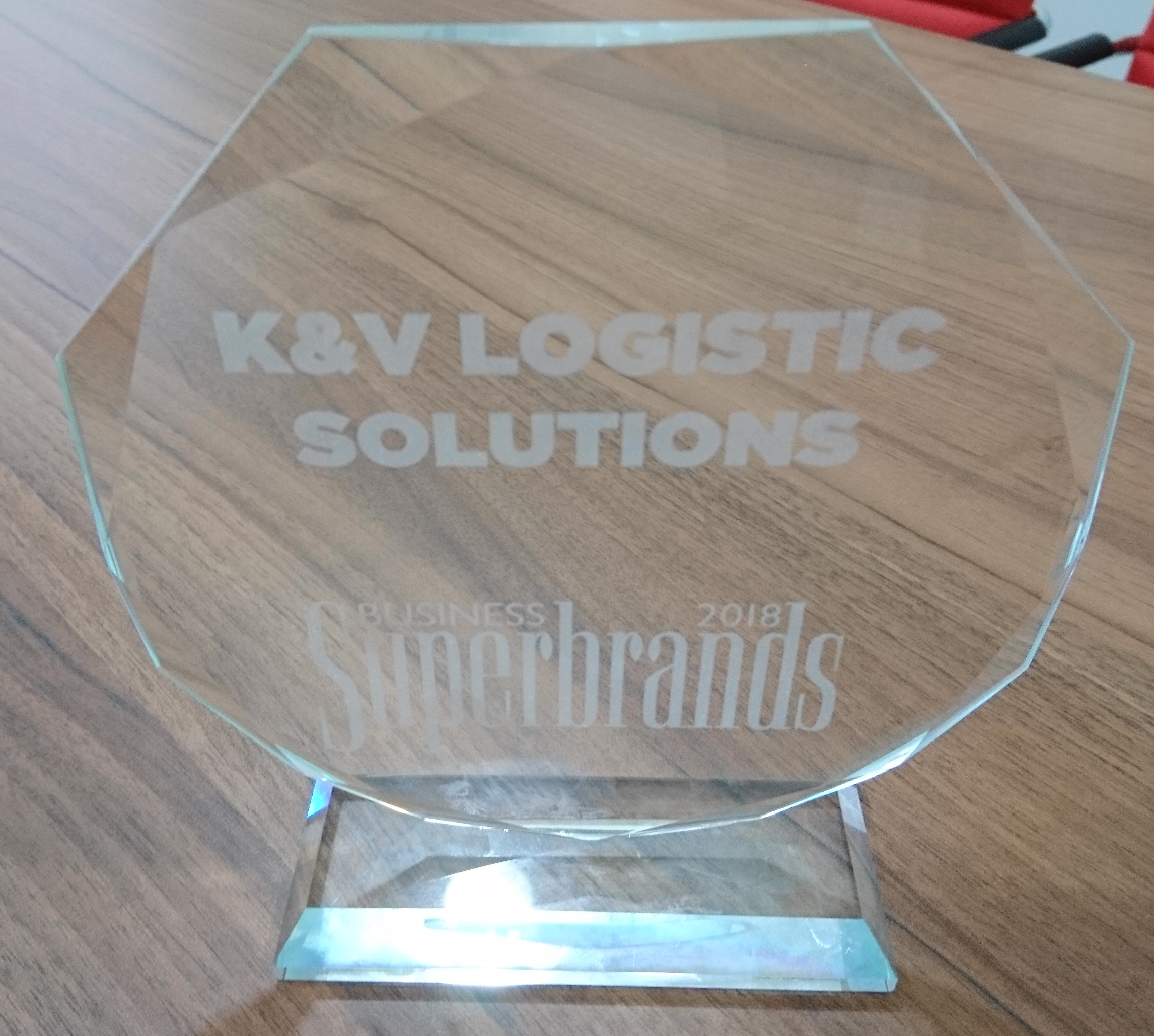 Átvettük a Superbrands díjat
