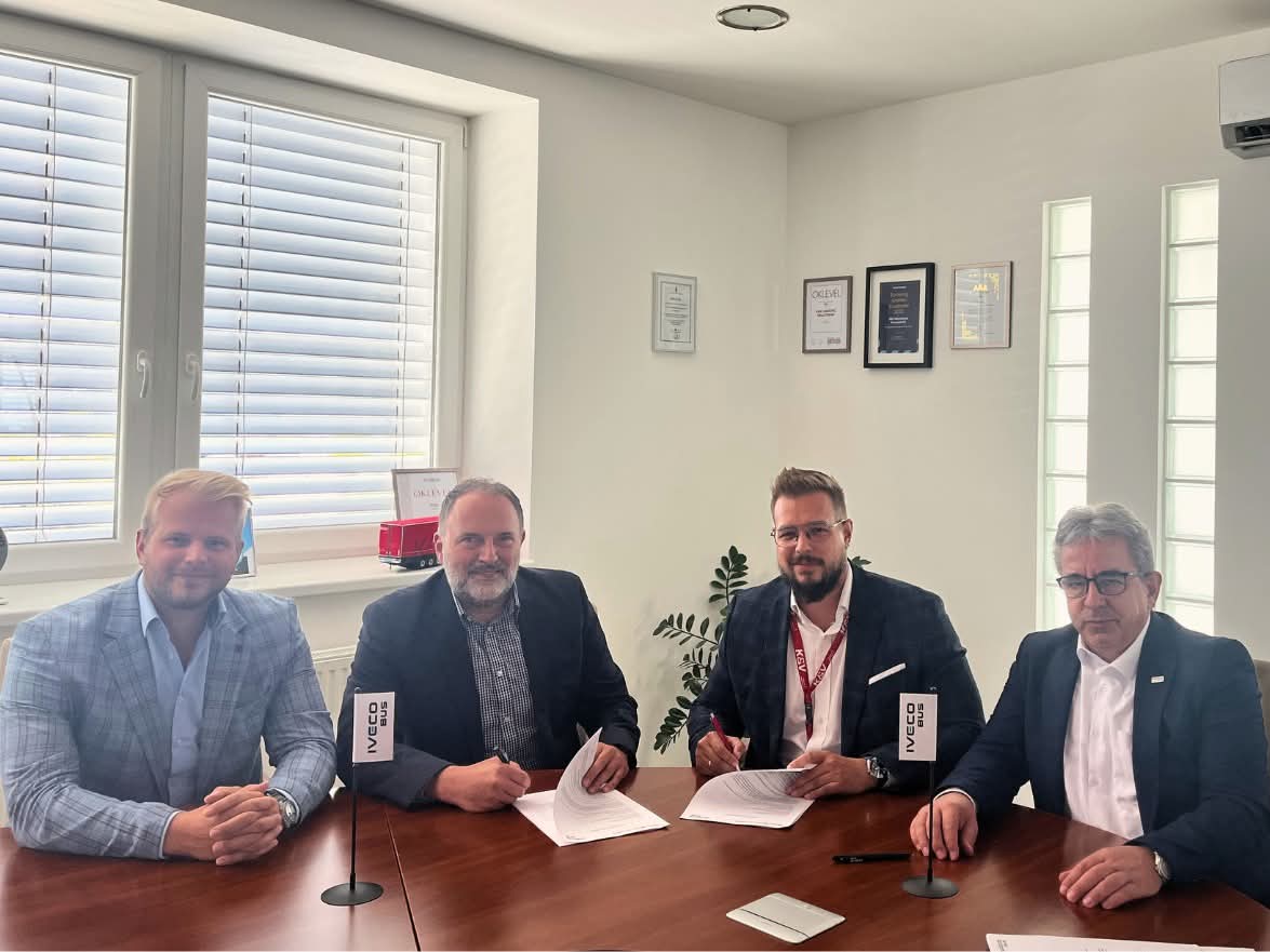 Iveco buszok hivatalos átadása
